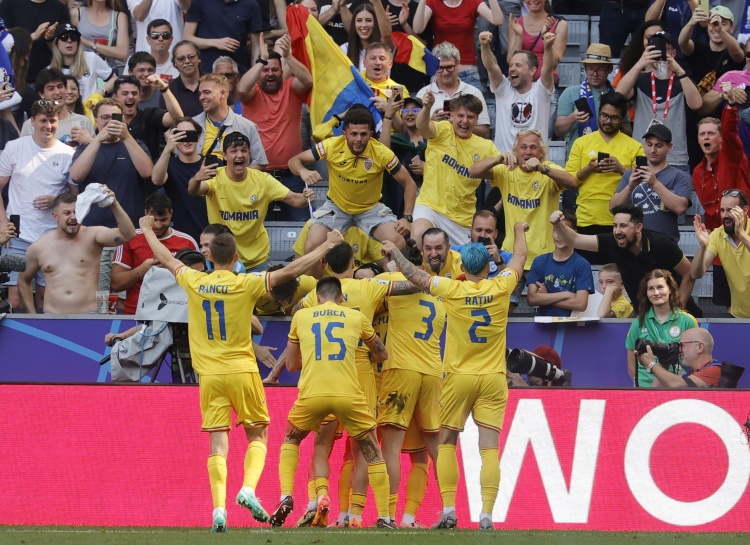 24年的等待！罗马尼亚取队史欧洲杯第2胜，第一胜是3-2英格兰